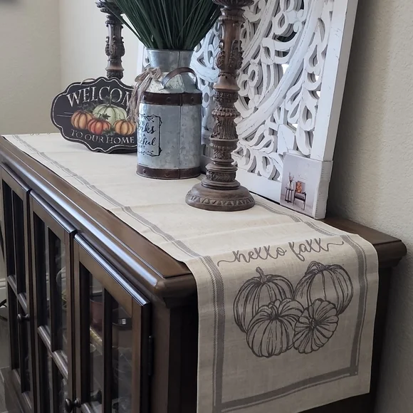 Hello Fall table runner - Picture 4 of 6